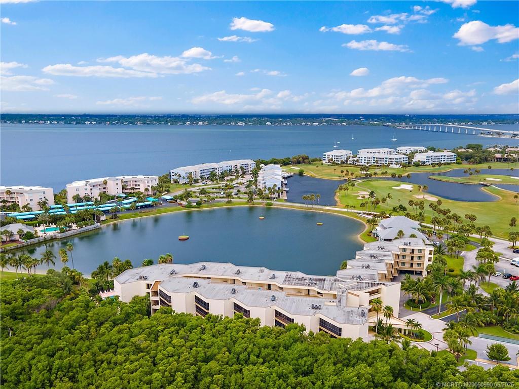 221 Northeast Plantation Road, Unit 303 Stuart, FL 34996 - Photo 41 of 43 Gallery Image 41