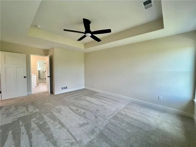 $541,900 | 1929 Longview Drive, Liberty, MO 64068