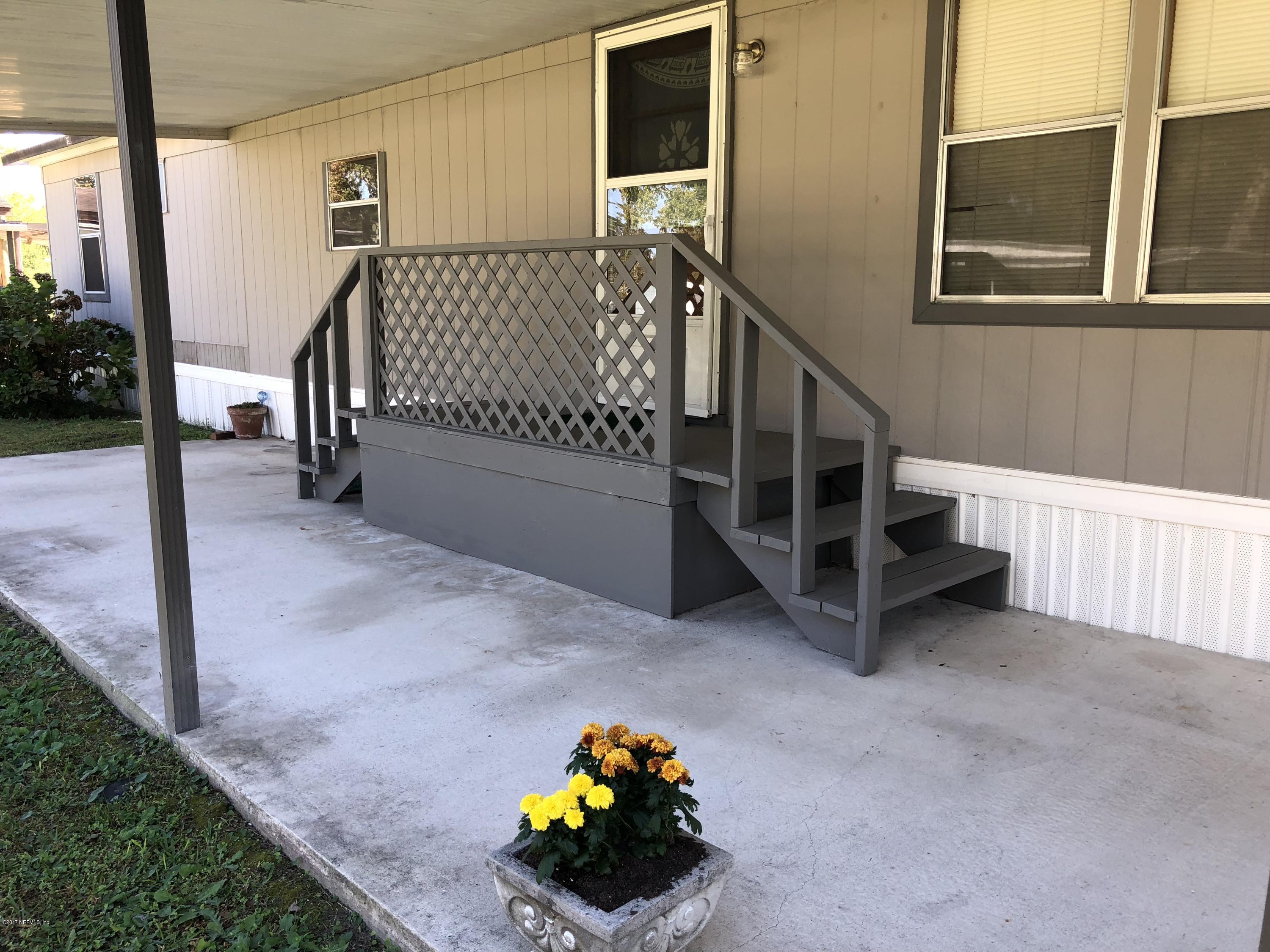 128 Riverside Avenue Satsuma, FL 32189 - Photo 6 of 18 784032CA-C681-40AF-8E3C-5719AFFE07CA