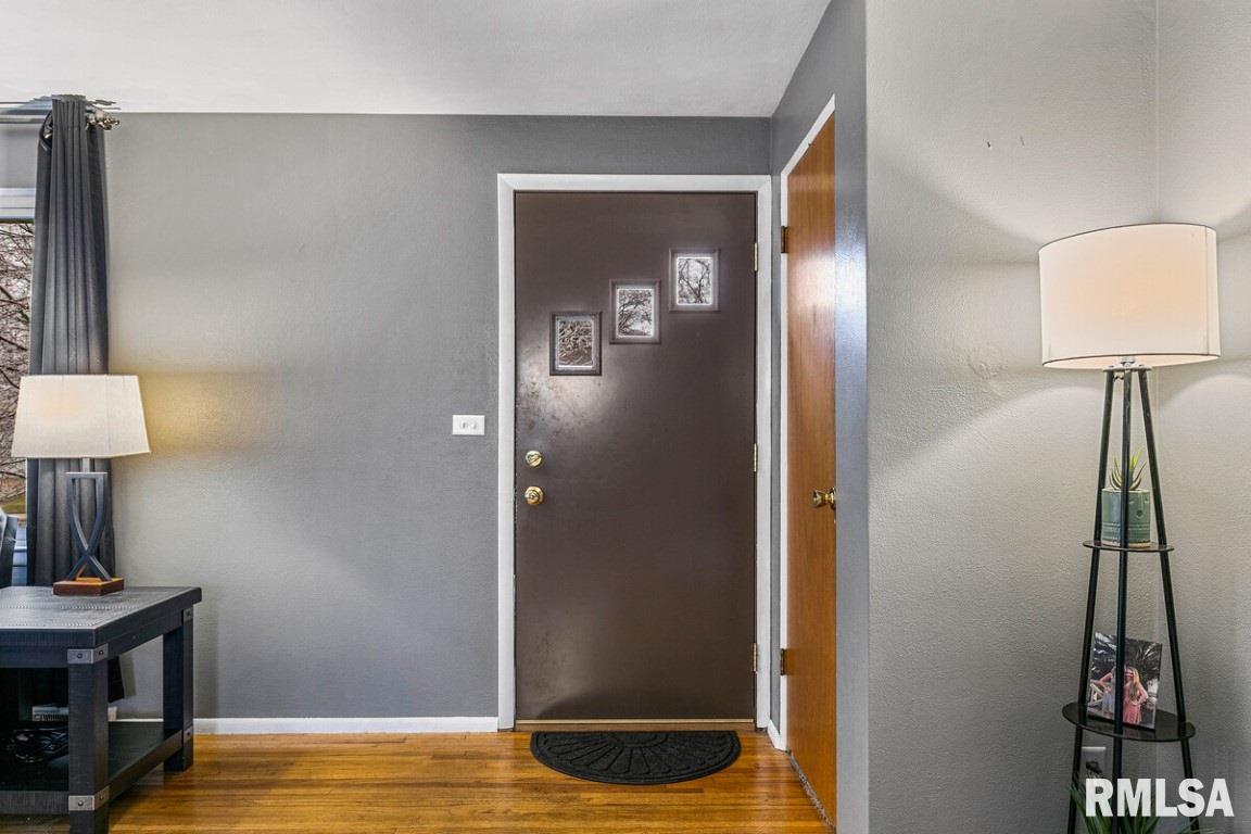 707 Westgate Road Washington, IL 61571 - Photo 4 of 38 Gallery Image 4