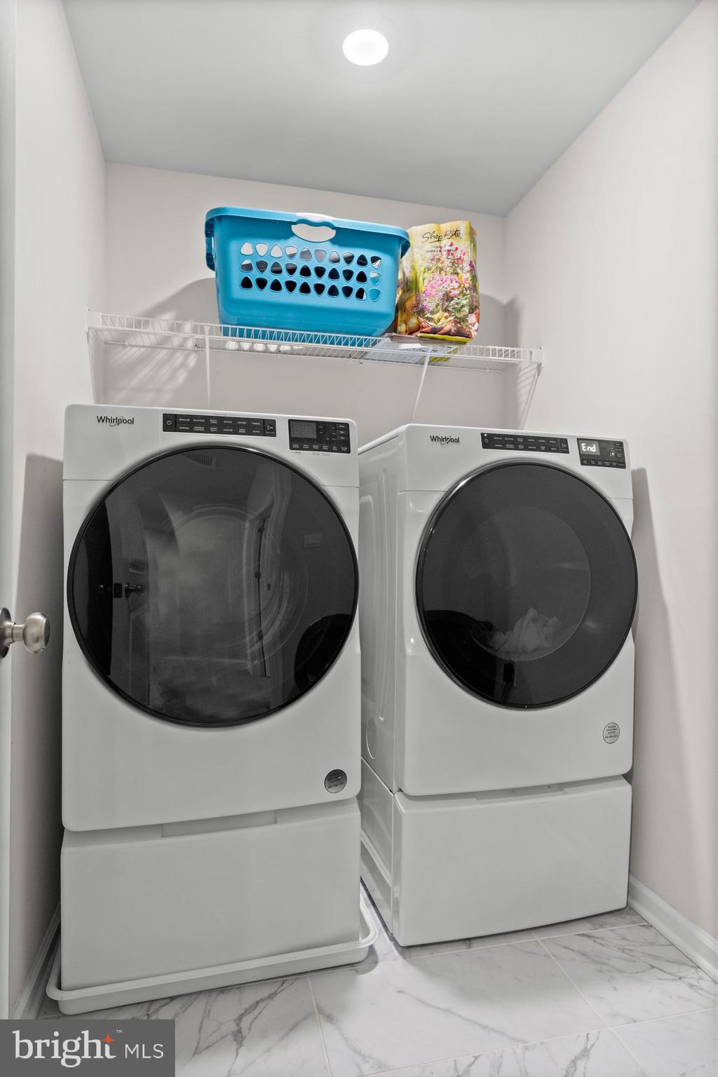 414 Monte Farm Road Mount Laurel, NJ 08054 - Photo 22 of 27 a utility room with washer and dryer