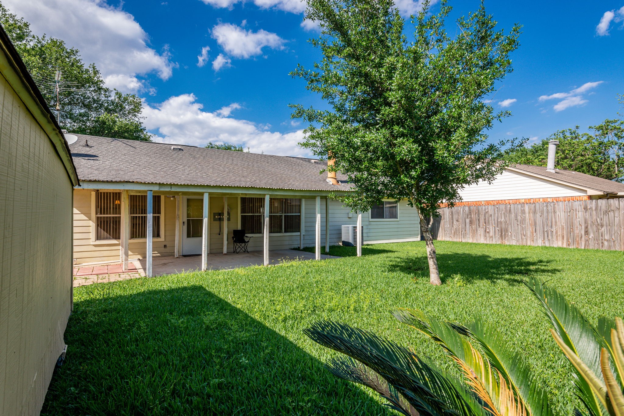 9742 Charmont Road La Porte, TX 77571 - Photo 26 of 27