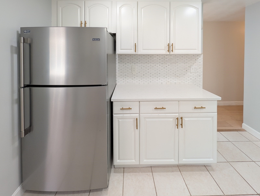 14 Myrna Road Framingham, MA 01701 - Photo 14 of 40 Gallery Image 14