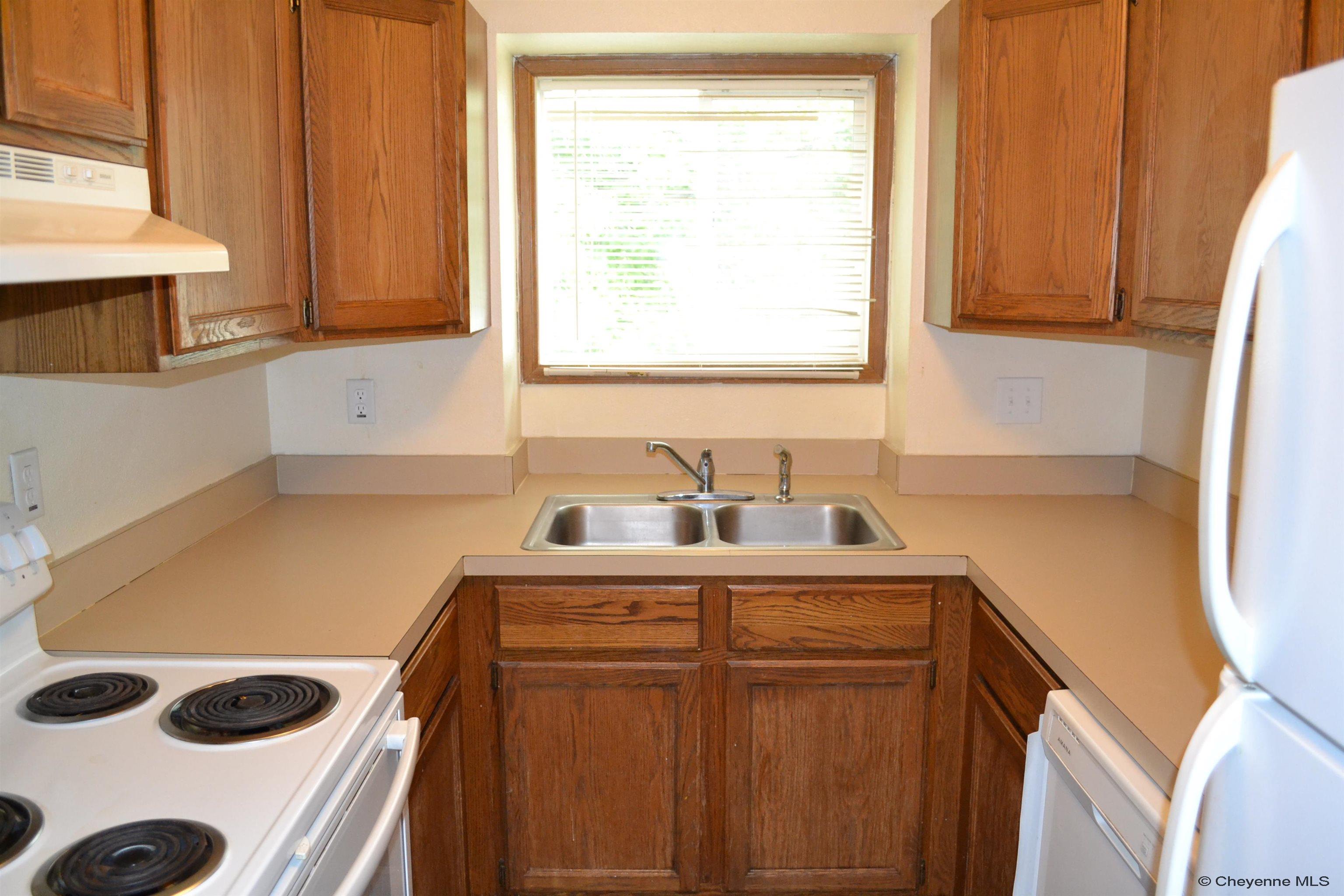 1628 Copperville Road Cheyenne, WY 82001 - Photo 3 of 10 Gallery Image 3