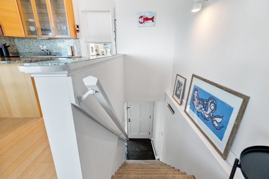 63 R Main Street, Unit 2 Rockport, MA 01966 - Photo 20 of 40