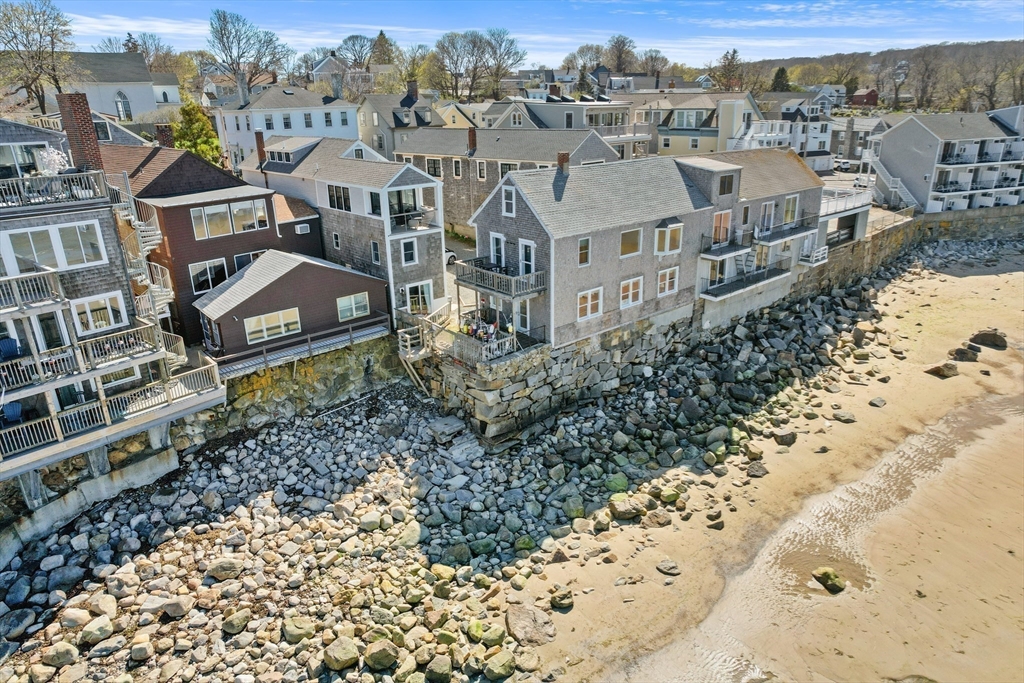 63 R Main Street, Unit 2 Rockport, MA 01966 - Photo 3 of 40