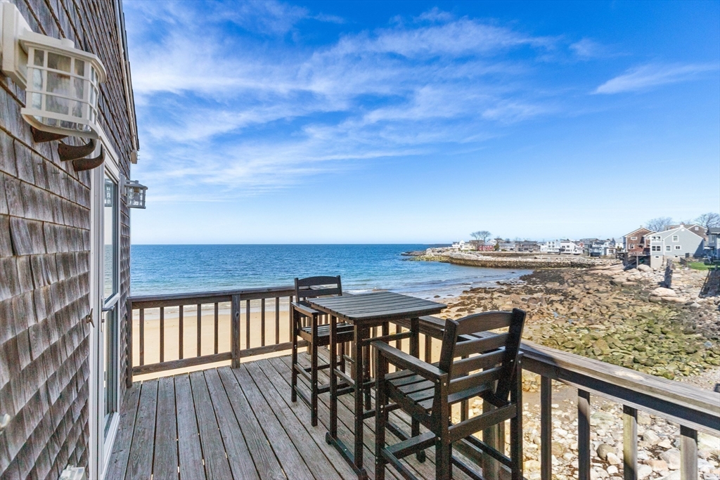 63 R Main Street, Unit 2 Rockport, MA 01966 - Photo 10 of 40