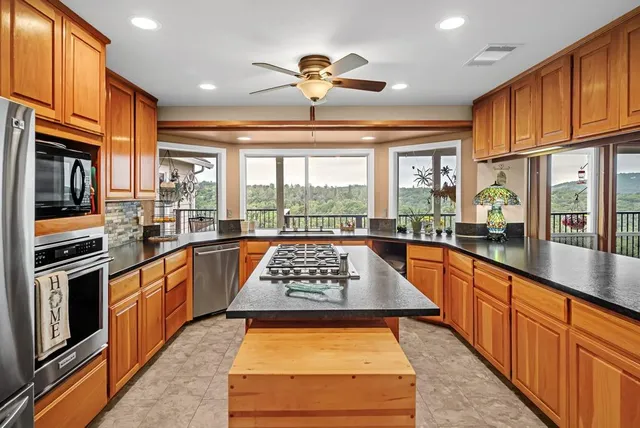 $1,075,000 | 8641 Riverwood Drive, Placerville, CA 95667