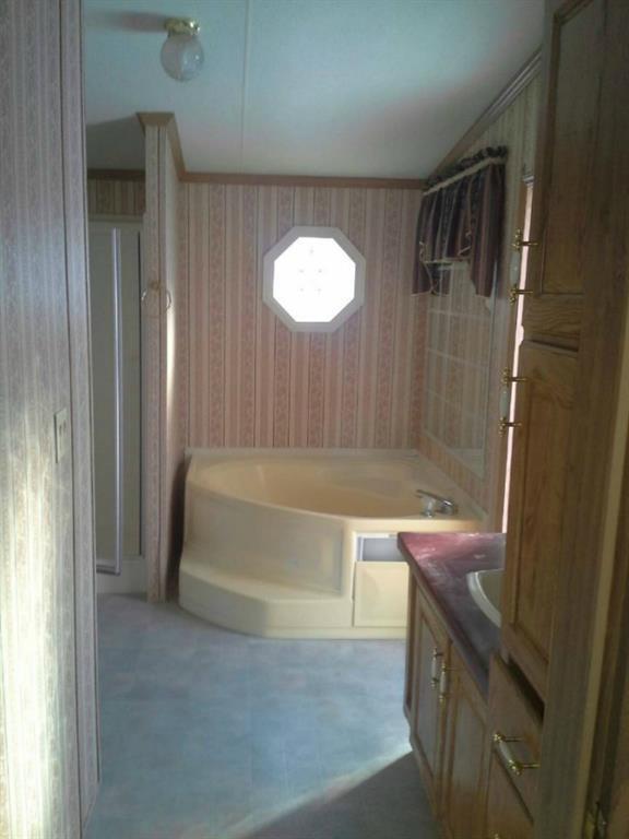 1333 Lee Road Lincoln, ME 04457 - Photo 13 of 17 Photo