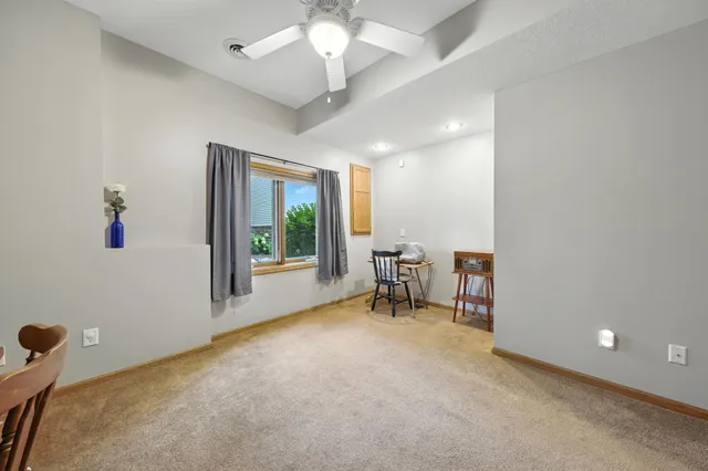 $1,050,000 | 10684 Alameda Avenue, Inver Grove Heights, MN 55077