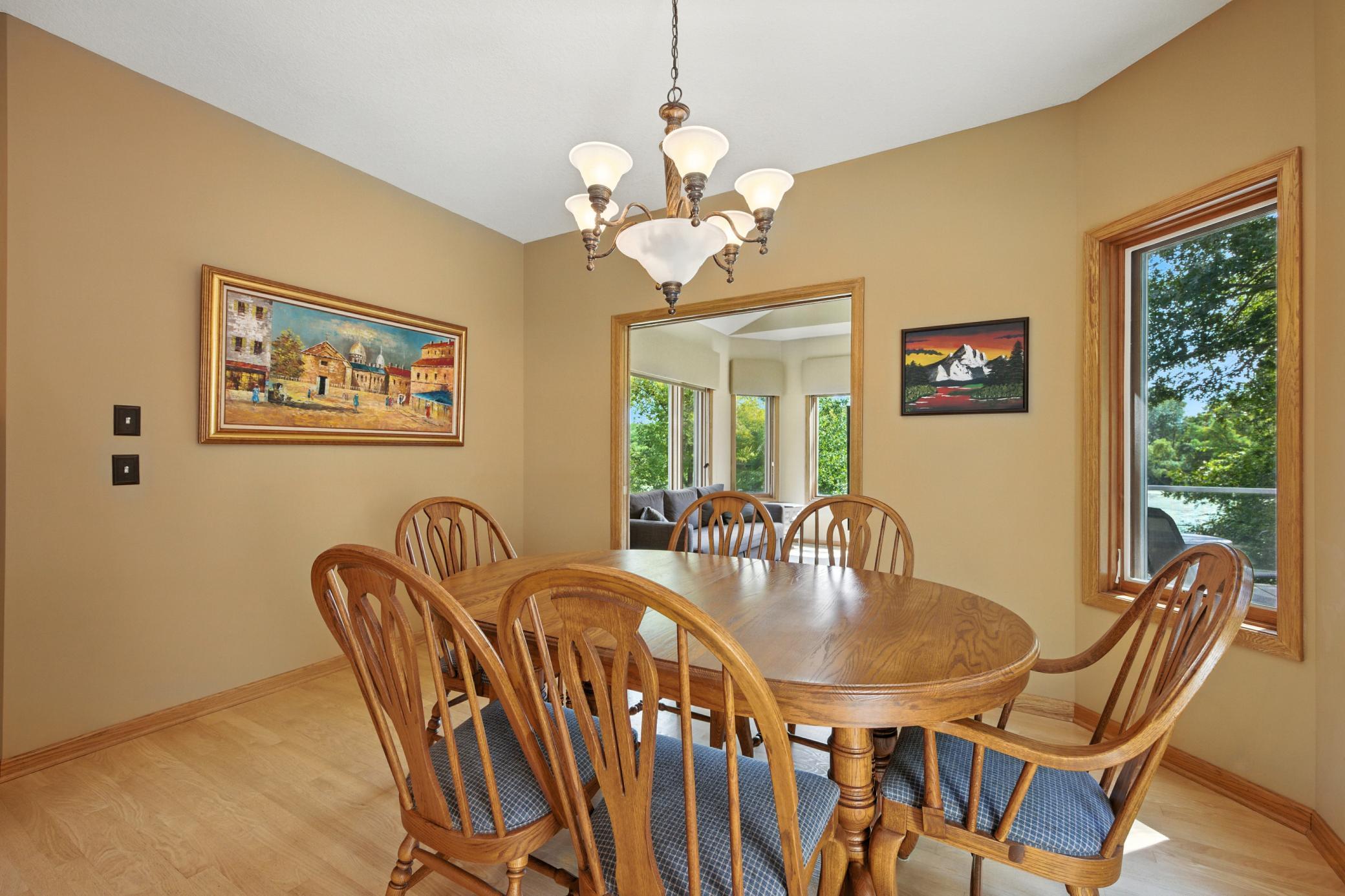 10684 Alameda Avenue Inver Grove Heights, MN 55077 - Photo 7 of 32