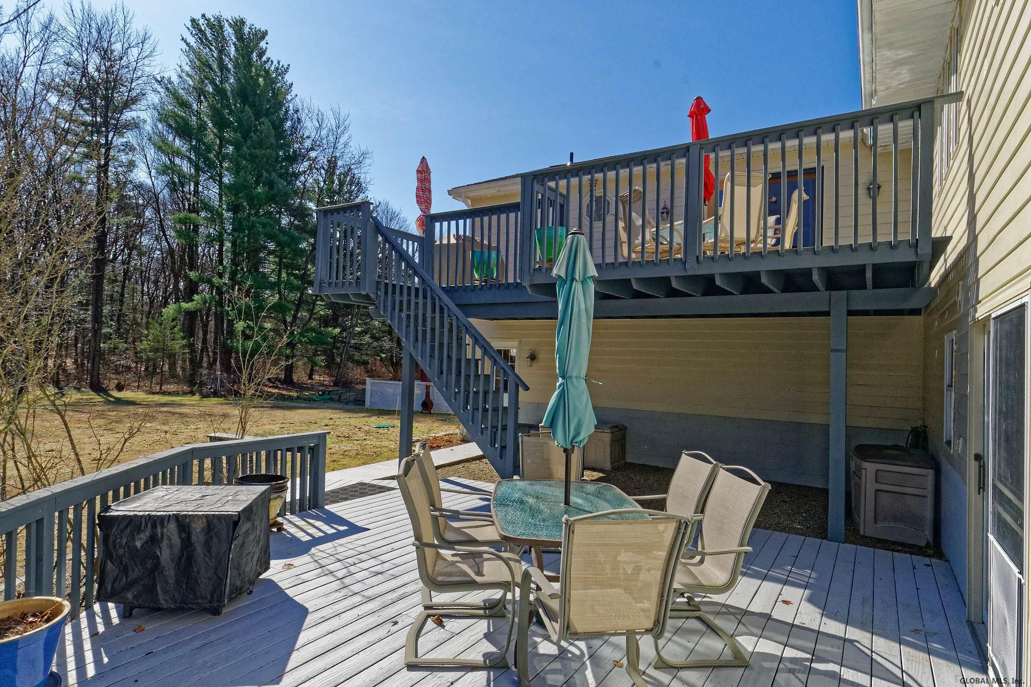 151 Ashdown Road Clifton Park, NY 12019 - Photo 42 of 58 Photo 42