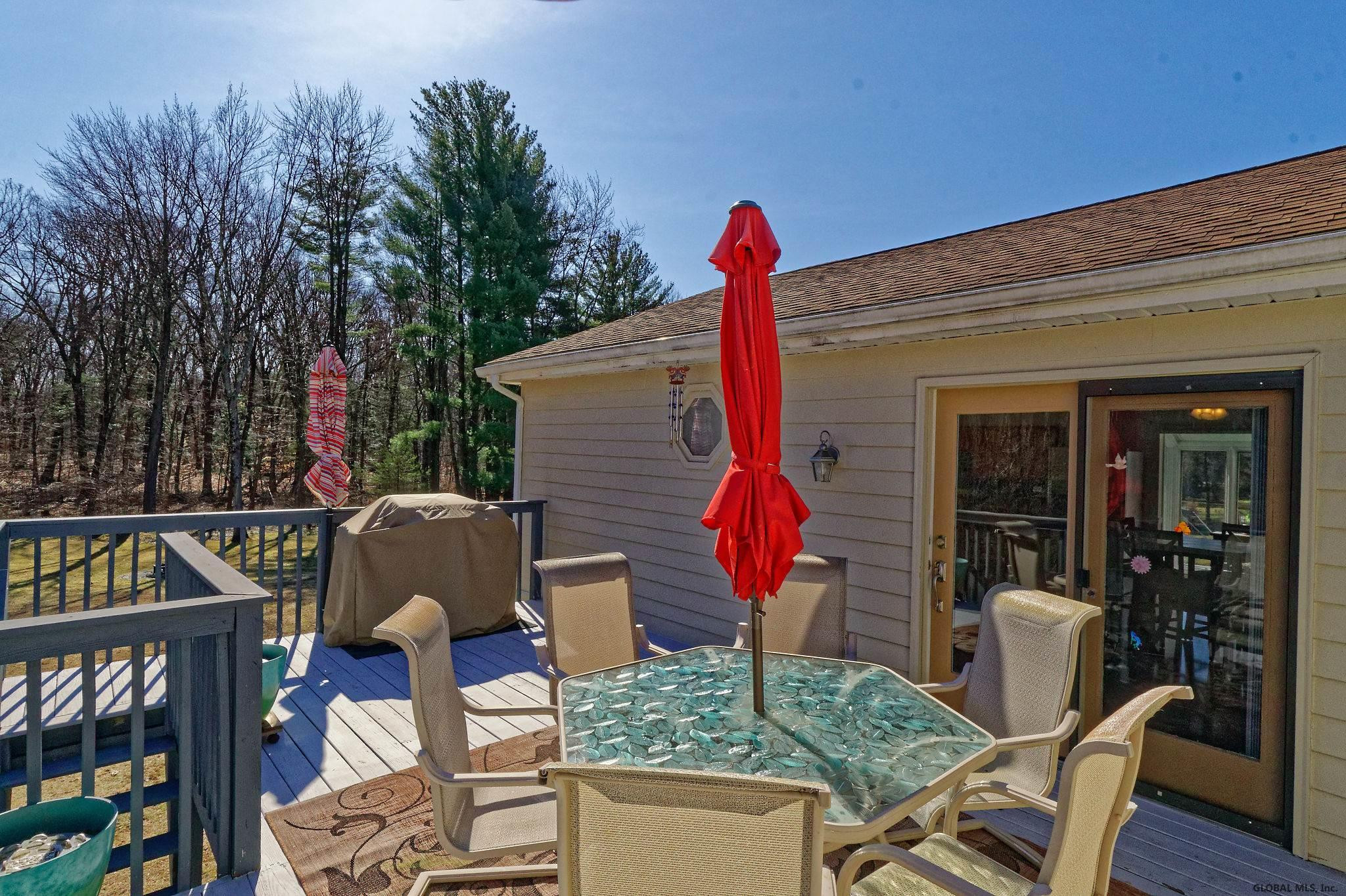 151 Ashdown Road Clifton Park, NY 12019 - Photo 46 of 58 Photo 46