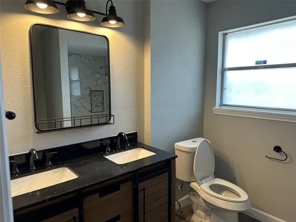$2,650 | 4821 Burning Tree Drive, Baytown, TX 77521