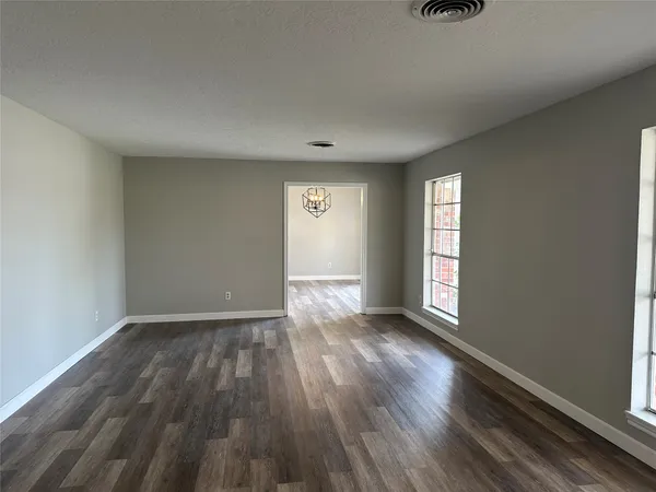 $2,650 | 4821 Burning Tree Drive, Baytown, TX 77521