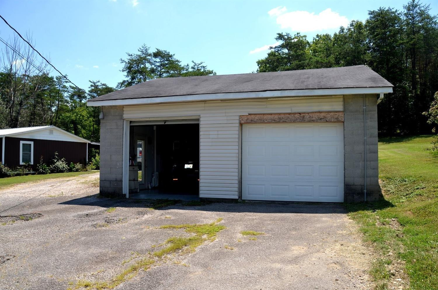 1235 Crooked Creek Road Irvine, KY 40336 - Photo 26 of 31 Large 2 car detached concrete block gara