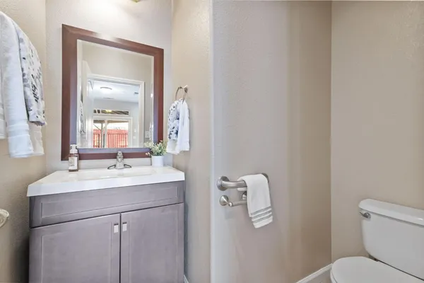 $620,000 | 923 Ryan Avenue, Clovis, CA 93611