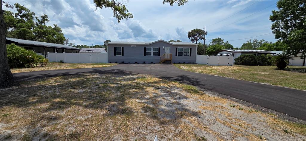 9708 Andy Drive Hudson, FL 34669 - Photo 2 of 22