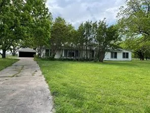 $2,500 | 2047 Farm To Market Road 2933, McKinney, TX 75071