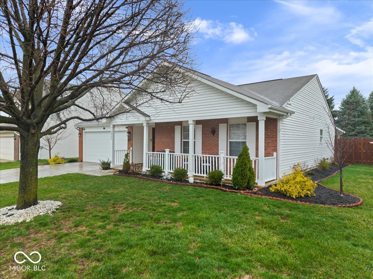 12959 Quarterback Lane Fishers, IN 46037 - Photo 4 of 30