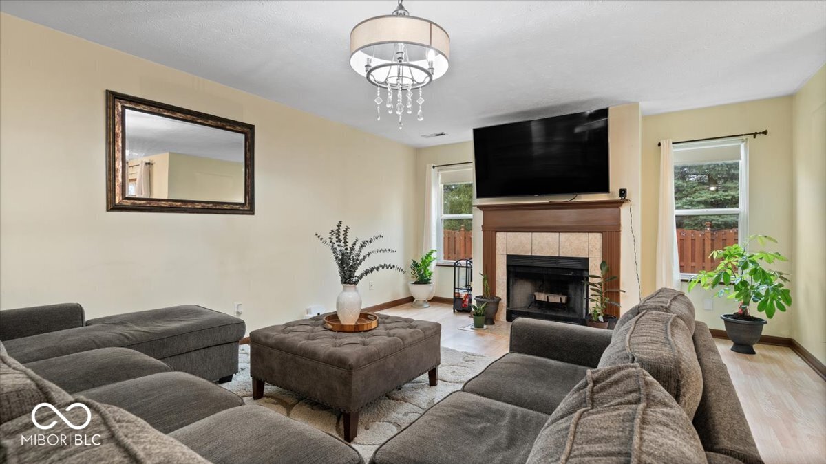 12959 Quarterback Lane Fishers, IN 46037 - Photo 10 of 30