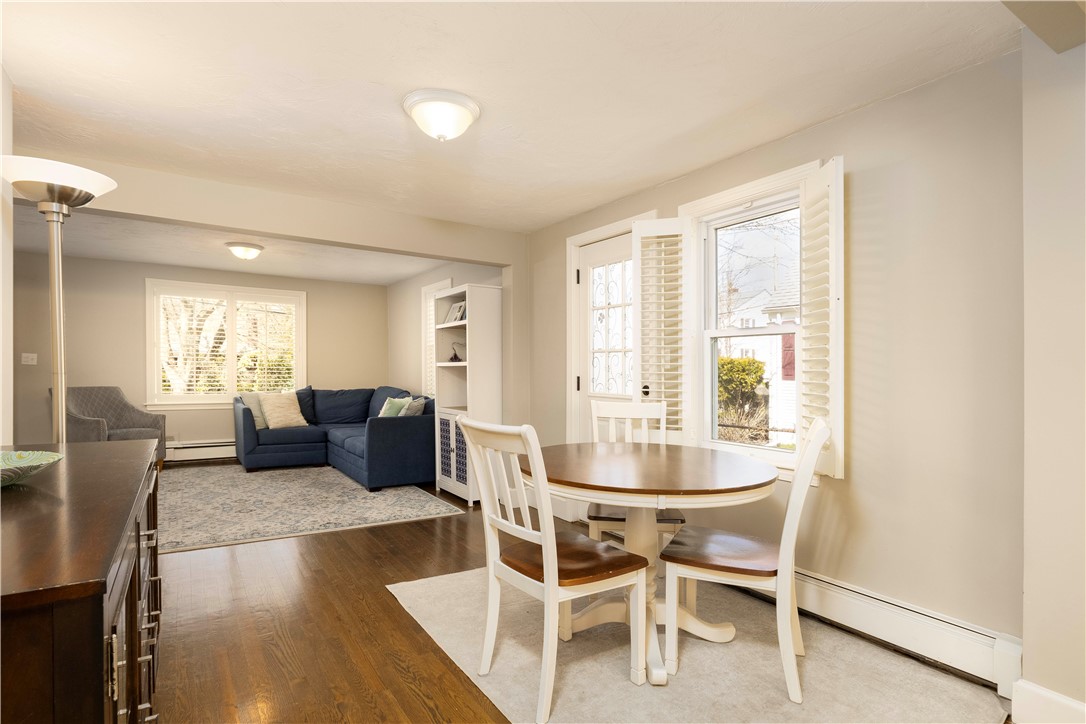 16 Loxley Road Providence, RI 02908 - Photo 12 of 45