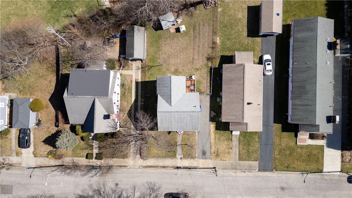 16 Loxley Road Providence, RI 02908 - Photo 2 of 45