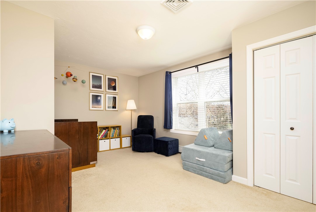 16 Loxley Road Providence, RI 02908 - Photo 27 of 45