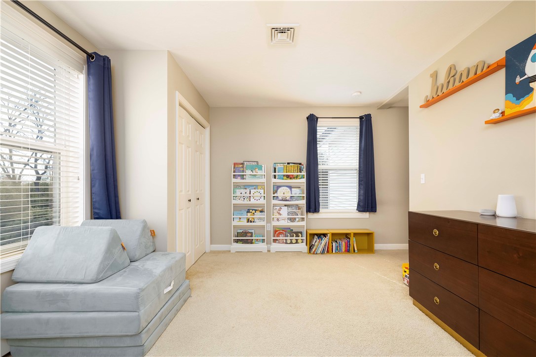 16 Loxley Road Providence, RI 02908 - Photo 28 of 45