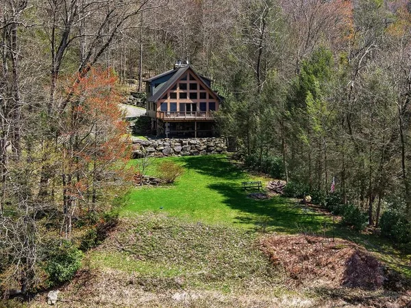 $615,000 | 486 Peaceful Valley Road, Oil City, PA 16301