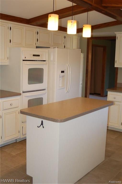 564 Sunlight Drive Rochester Hills, MI 48309 - Photo 20 of 47