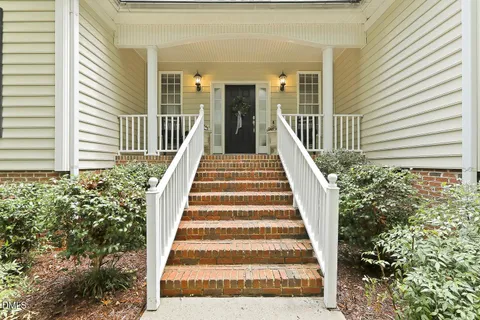 $580,000 | 6304 Hilbert Ridge Drive, Holly Springs, NC 27540
