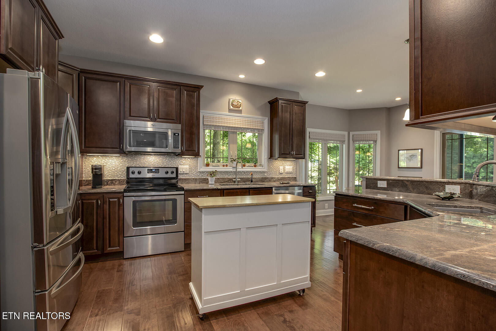 118 Daleyuhski Way Loudon, TN 37774 - Photo 21 of 60 21_118 Daleyuhski Trace_Kitchen03