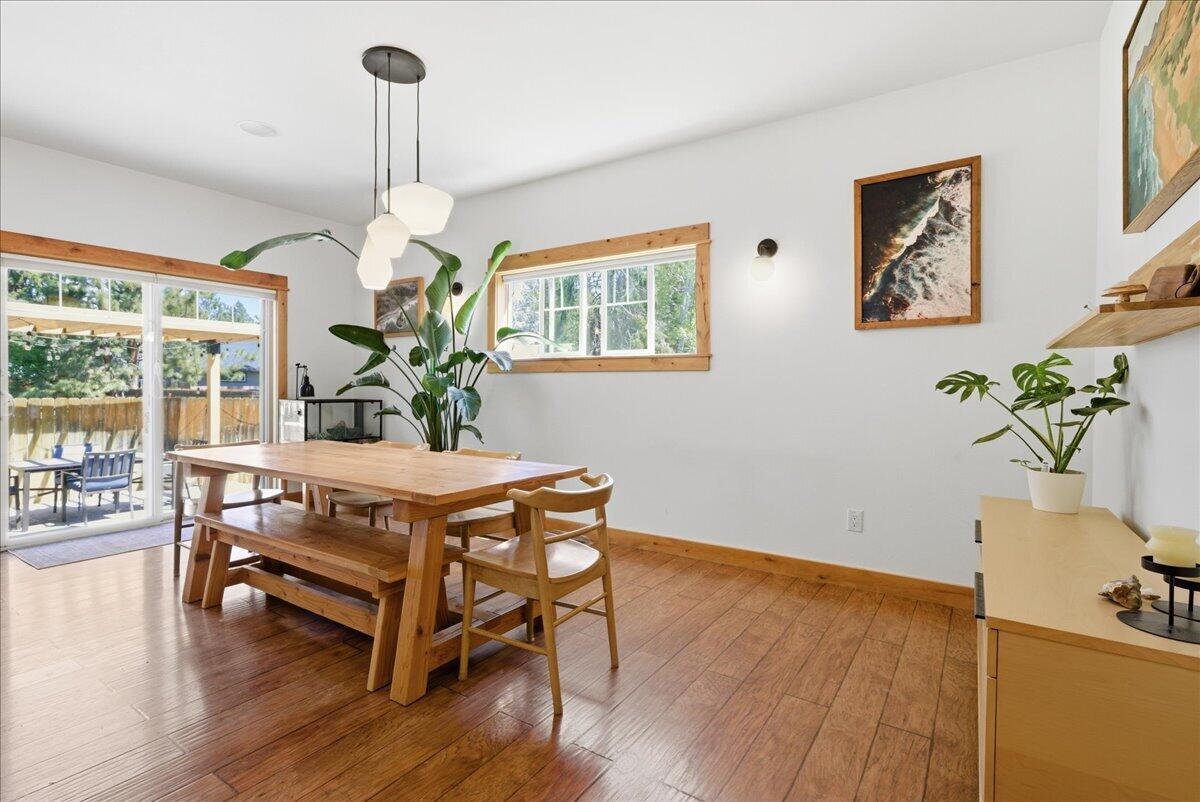 210 North Maple Street Sisters, OR 97759 - Photo 24 of 61 24-023_DSC00498