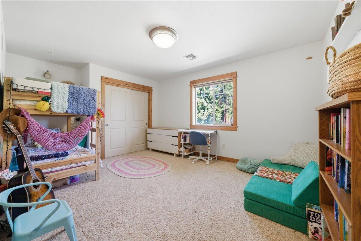 210 North Maple Street Sisters, OR 97759 - Photo 41 of 61 47-033_DSC00459