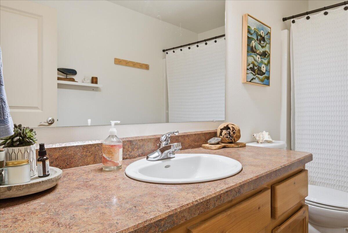 210 North Maple Street Sisters, OR 97759 - Photo 46 of 61 52-049_DSC00486