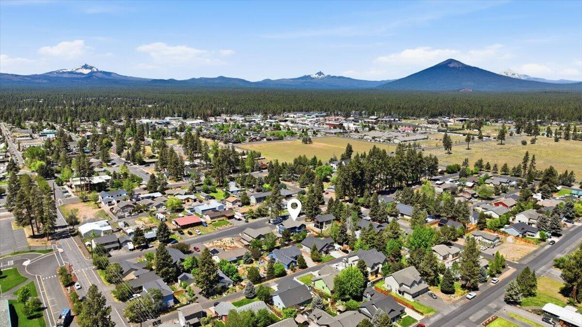 210 North Maple Street Sisters, OR 97759 - Photo 60 of 61 74-007_DJI_0246