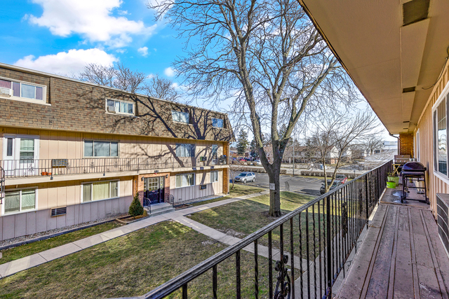 2300 West Algonquin Road, Unit 5 Rolling Meadows, IL 60008 - Photo 2 of 15