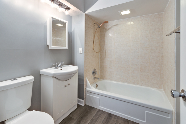 2300 West Algonquin Road, Unit 5 Rolling Meadows, IL 60008 - Photo 6 of 15
