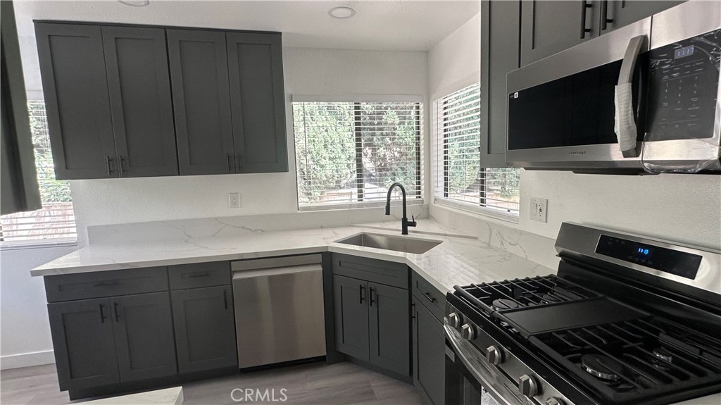 35 Rainbow Ridge Road Pomona, CA 91766 - Photo 6 of 30