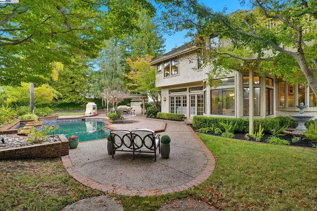 $3,399,000 | 5045 Blackhawk Drive, Danville, CA 94506