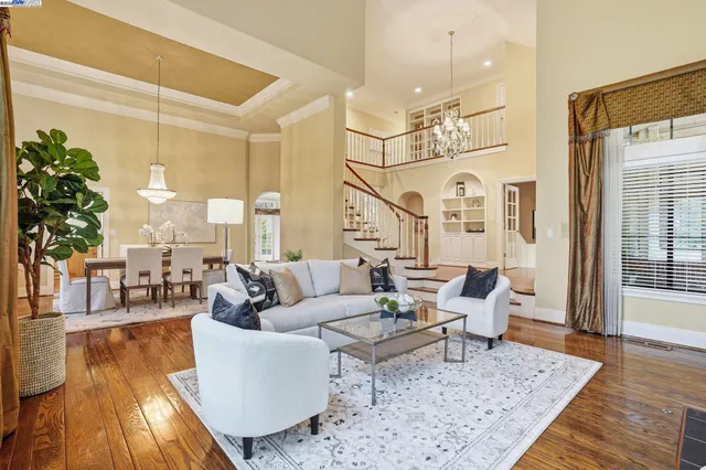 $3,399,000 | 5045 Blackhawk Drive, Danville, CA 94506