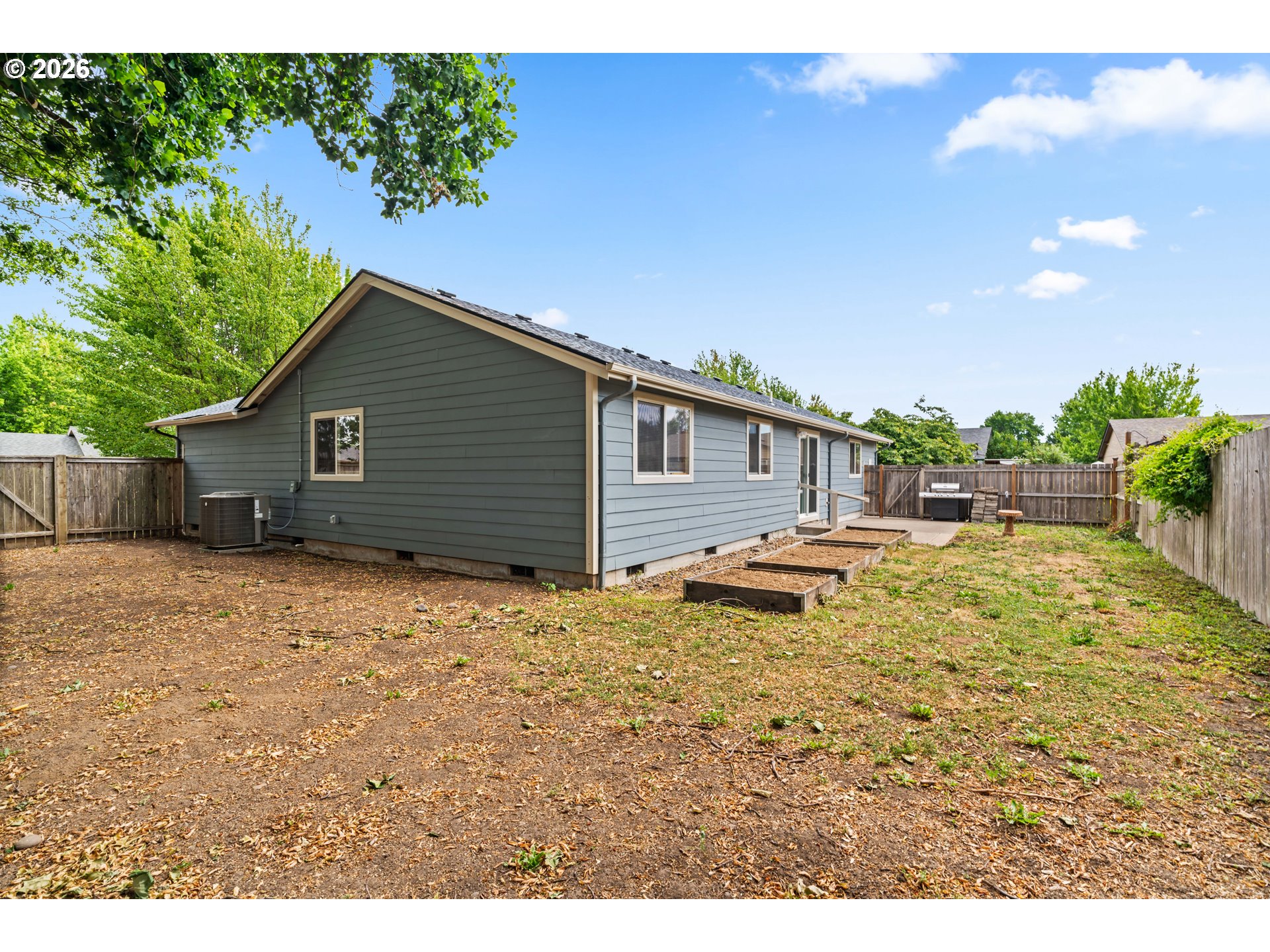 2484 Melrose Loop Eugene, OR 97402 - Photo 24 of 29