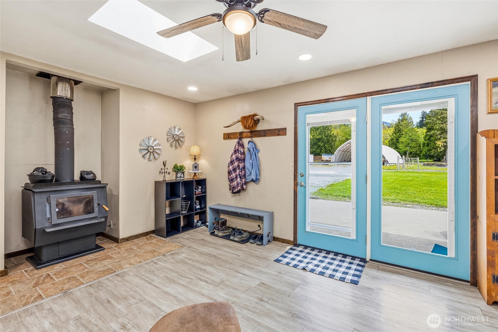 27930 Hoehn Road Sedro-Woolley, WA 98284 - Photo 19 of 40