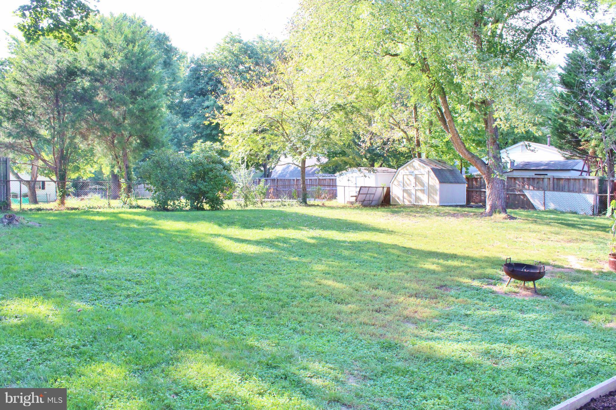8008 Frye Road Alexandria, VA 22309 - Photo 21 of 30 Large Flat Rear Yard Great for Entertaining!