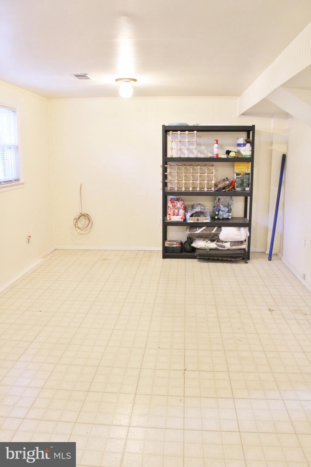 8008 Frye Road Alexandria, VA 22309 - Photo 8 of 30 Basement Perfect for Family Room!