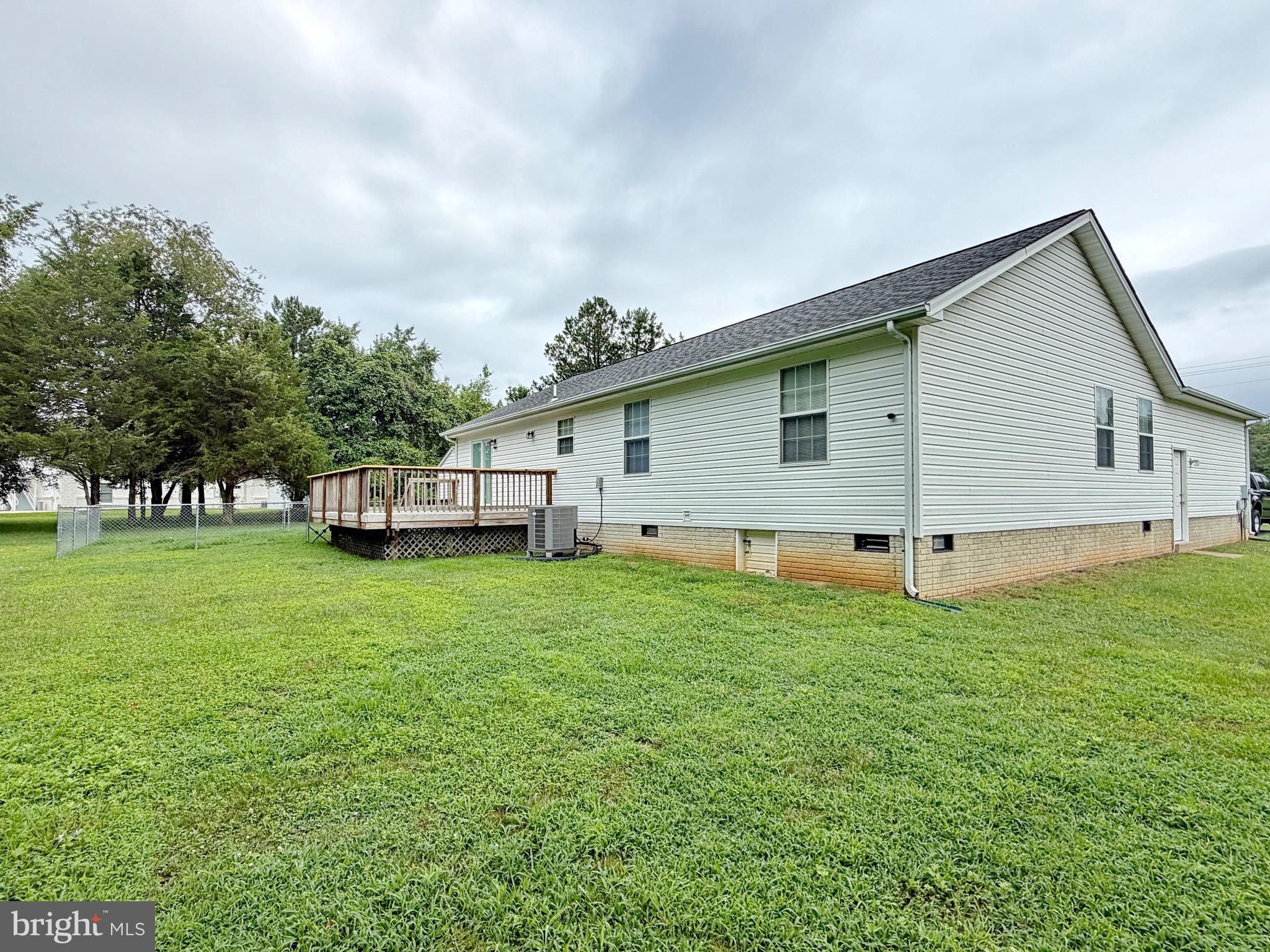29849 Point Lookout Road Mechanicsville, MD 20659 - Photo 12 of 53 Gallery Image 12