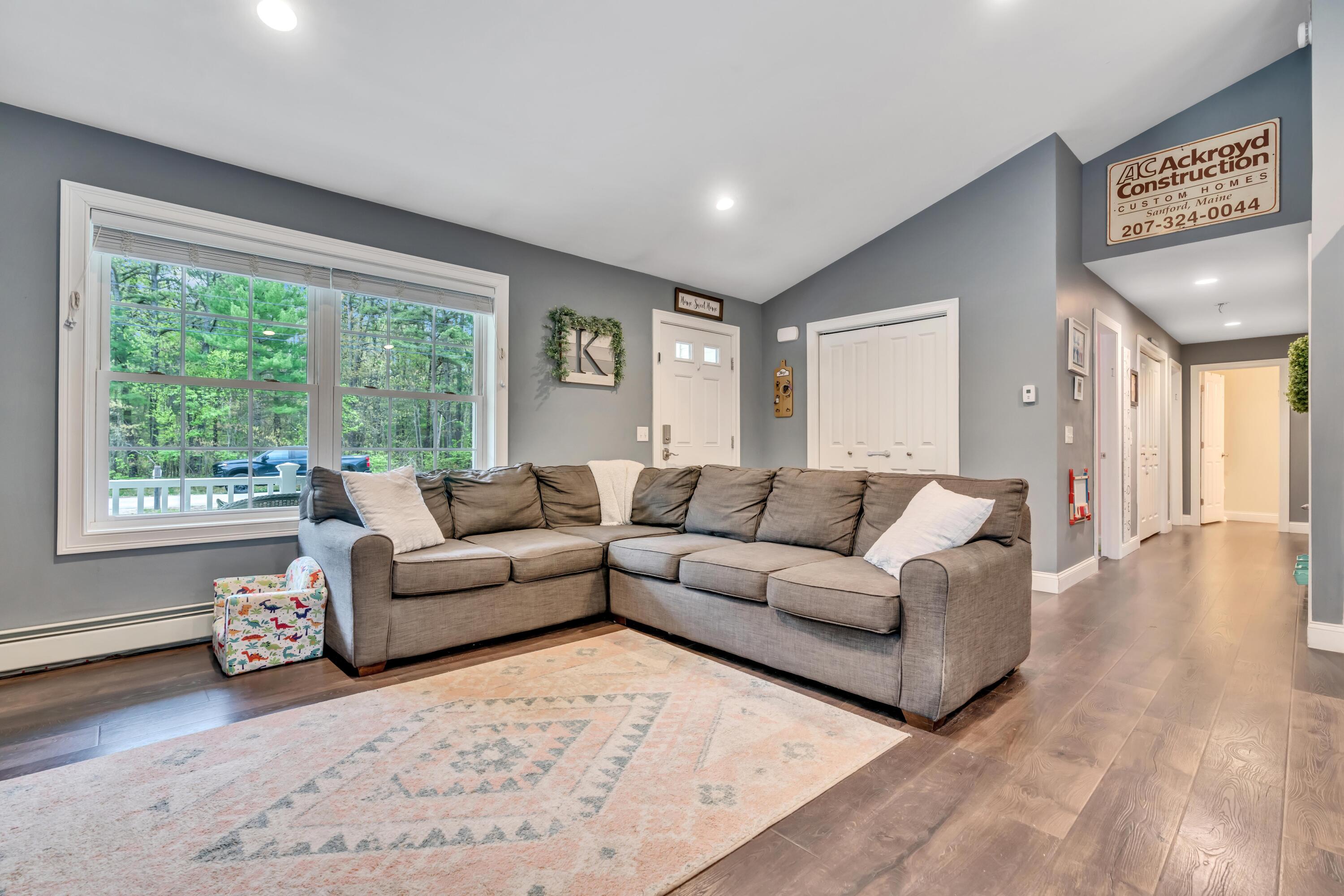 86 Old Falls Road Sanford, ME 04073 - Photo 3 of 21 _DSC6098