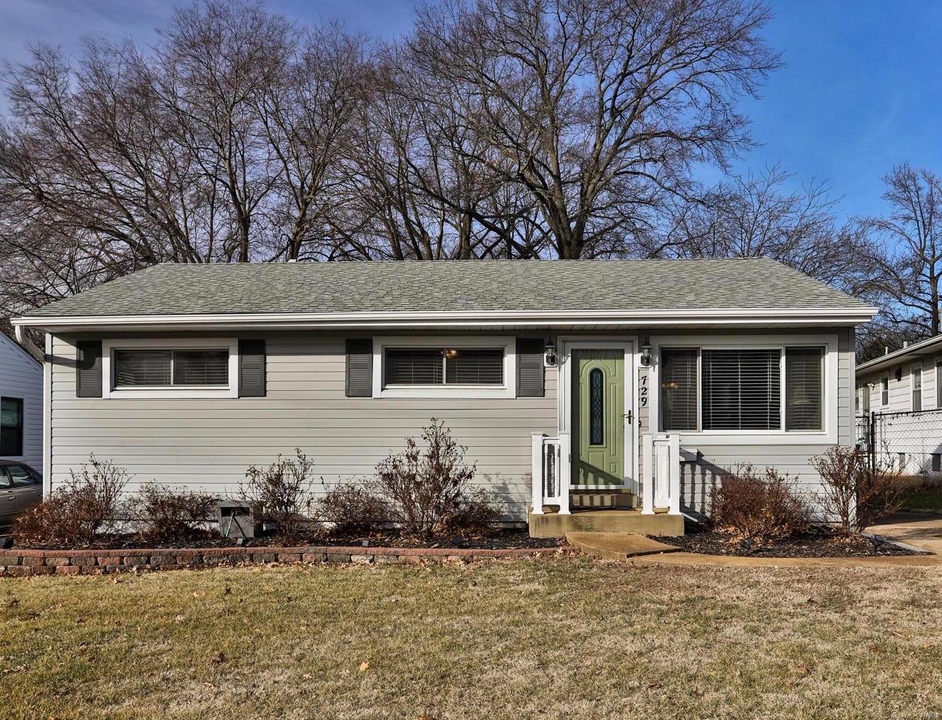 729 Forman Road St. Louis, MO 63123 - Photo 1 of 38 Gallery Image 1