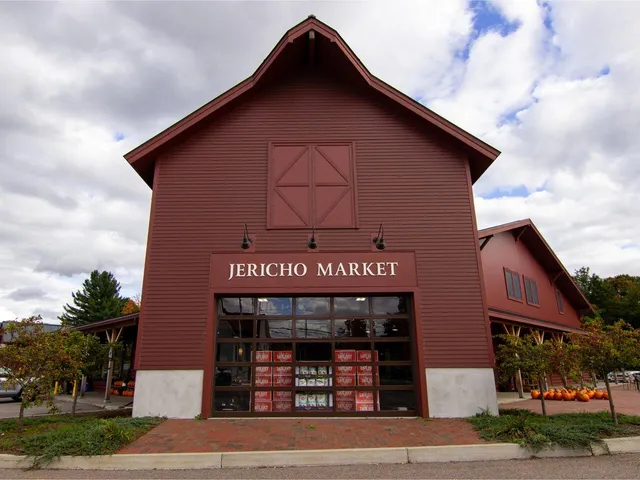 $450,000 | 51 Hanley Lane, Jericho, VT 05465